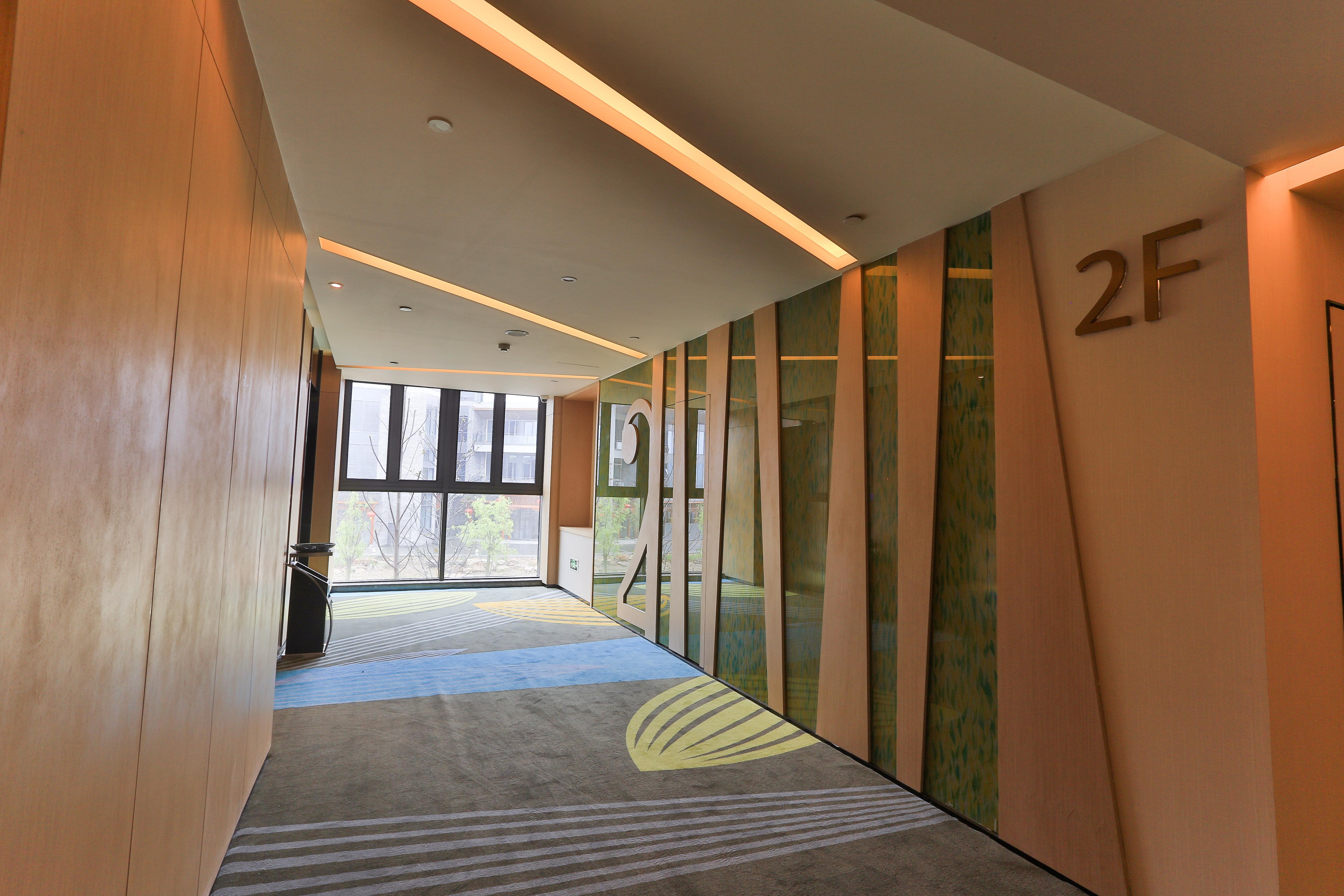 Holiday Inn Express Emei Mountain By Ihg Ъмейшан Екстериор снимка